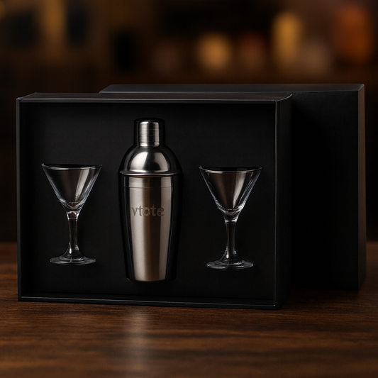 Conjunto de cocktail premium com shaker em aço inox e dois copos de vidro
